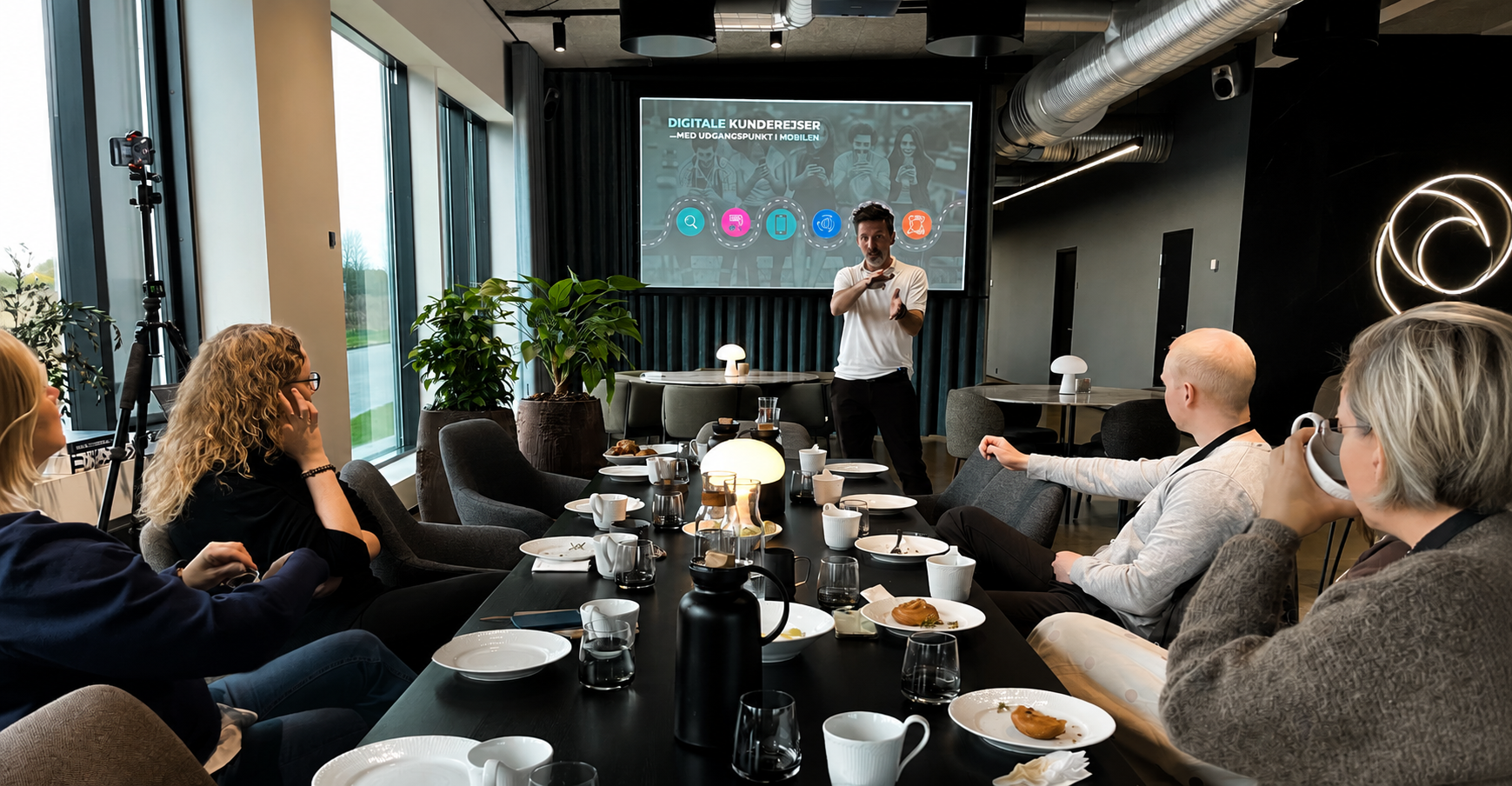 Peter Schjødt holder foredrag om digitale kunderejser